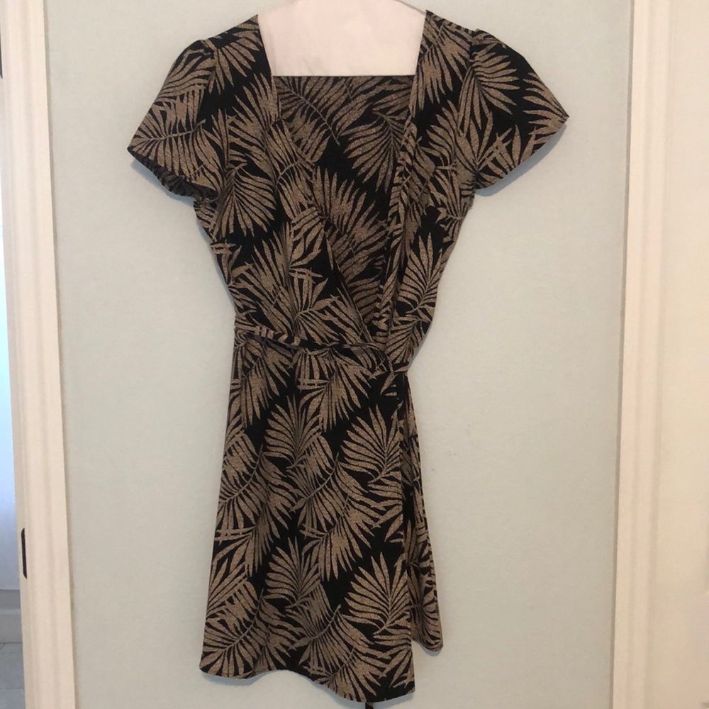 Wrap dress size M